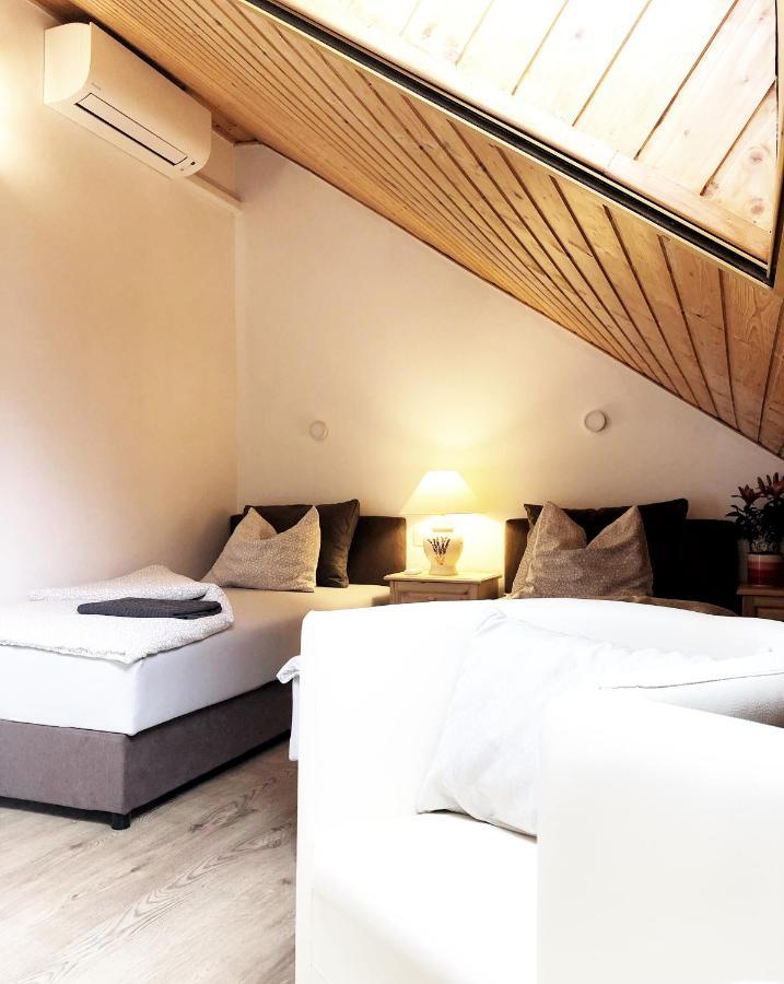 Balaton Apartman 保洛兹瑙克 外观 照片