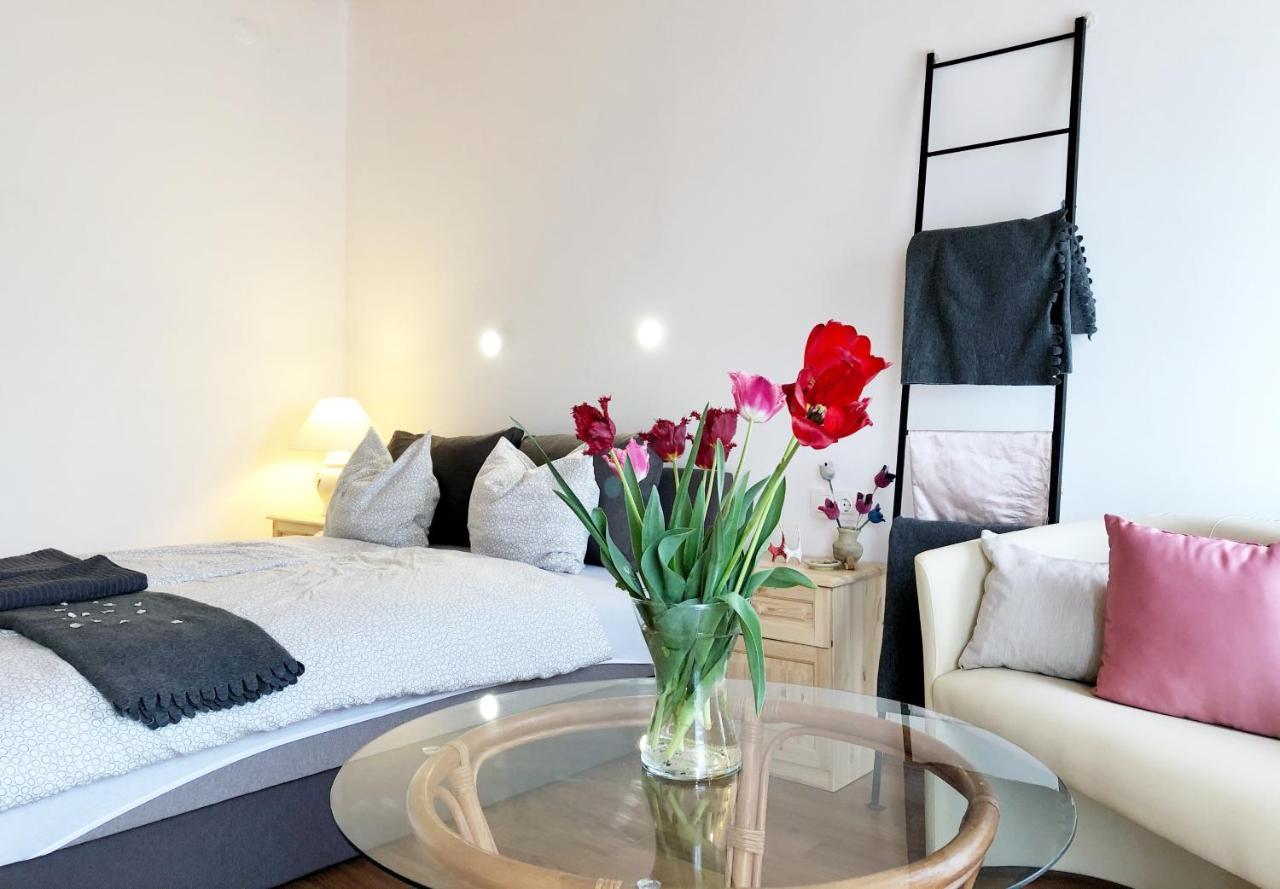 Balaton Apartman 保洛兹瑙克 外观 照片