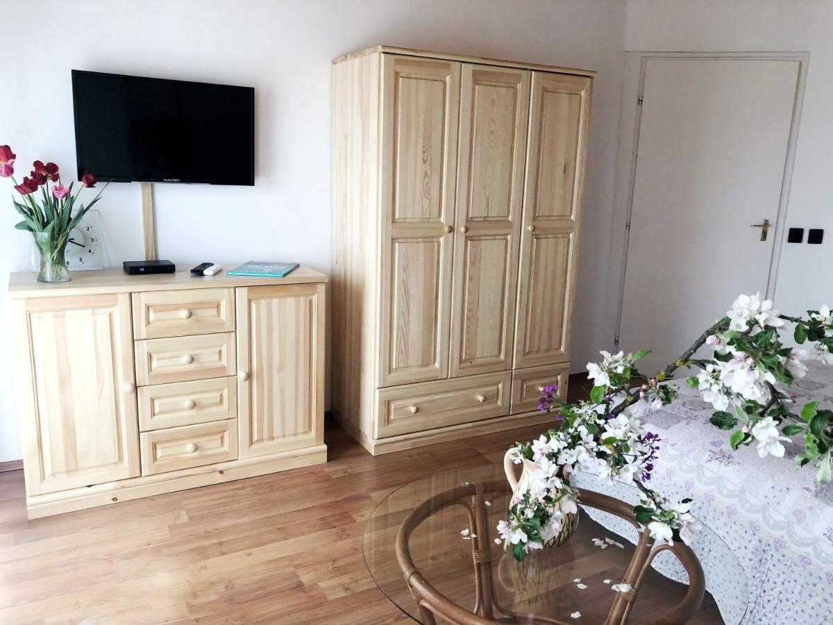 Balaton Apartman 保洛兹瑙克 外观 照片