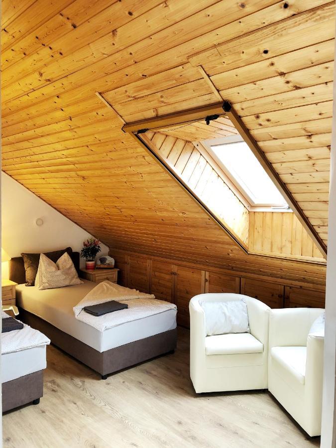 Balaton Apartman 保洛兹瑙克 外观 照片