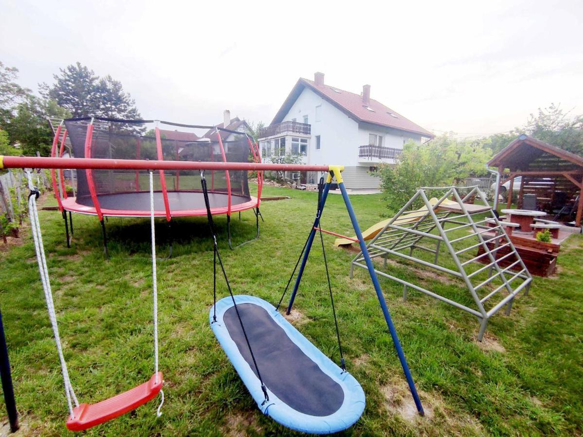 Balaton Apartman 保洛兹瑙克 外观 照片